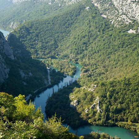 Apartment Lejo Omiš Kültér fotó