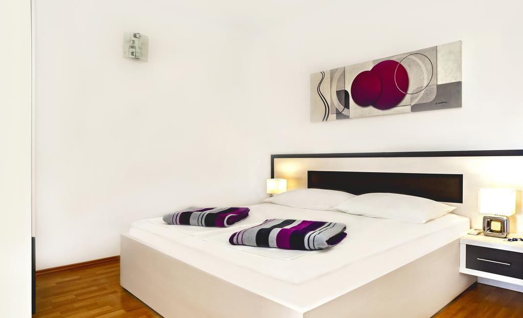 Apartment Lejo Omiš Kültér fotó