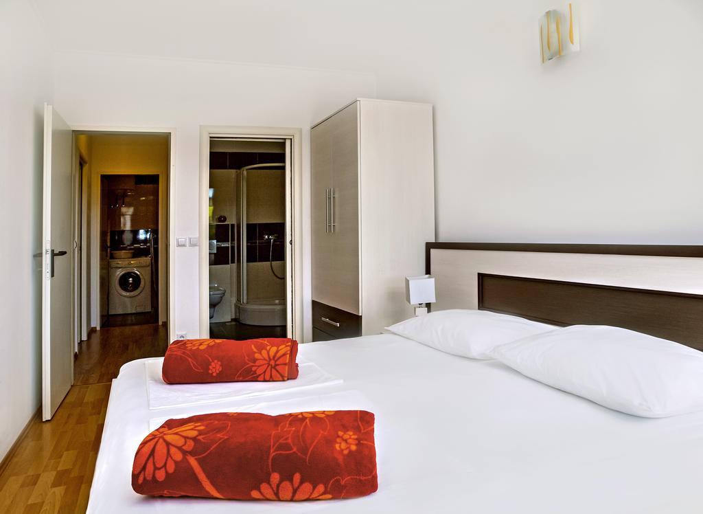 Apartment Lejo Omiš Kültér fotó